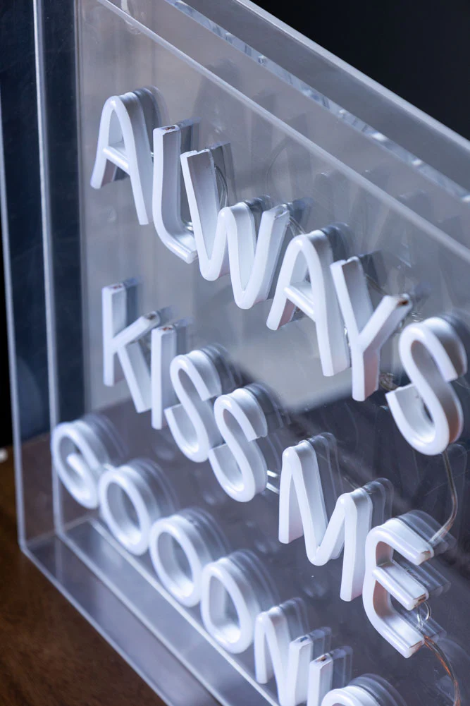 Always Kiss Me Goodnight Neon Light Box - Image 10
