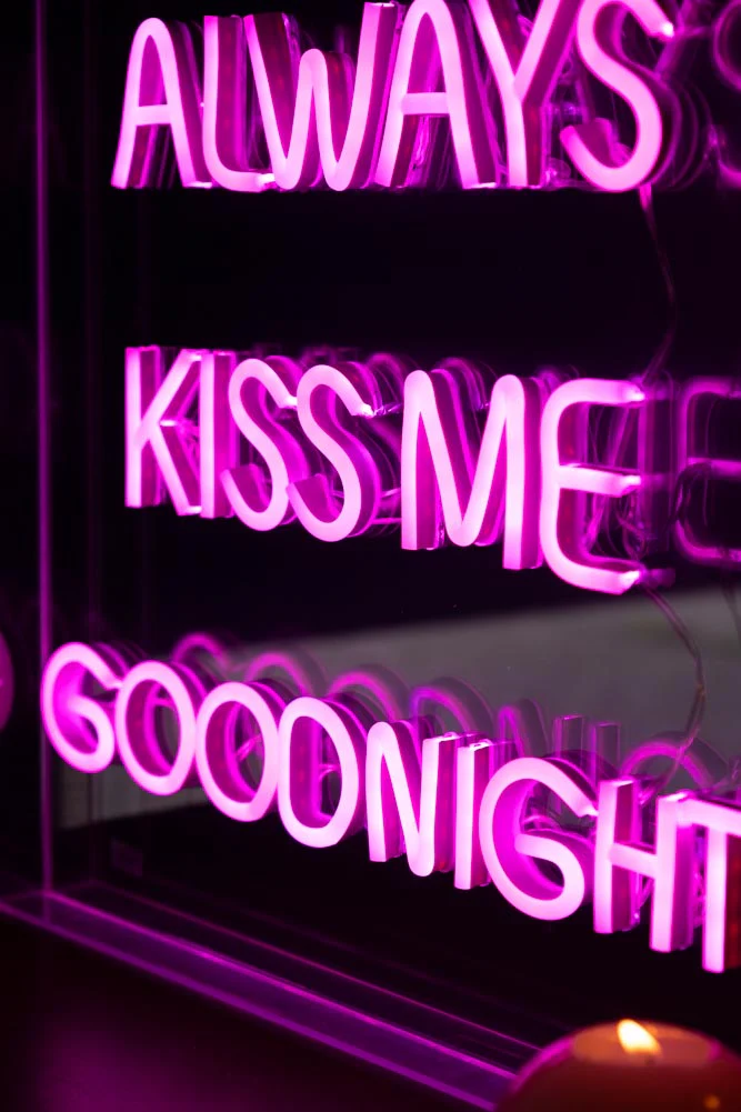 Always Kiss Me Goodnight Neon Light Box - Image 8