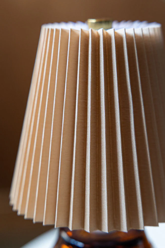 Amber Pleated Rechargeable Table Lamp - Image 4