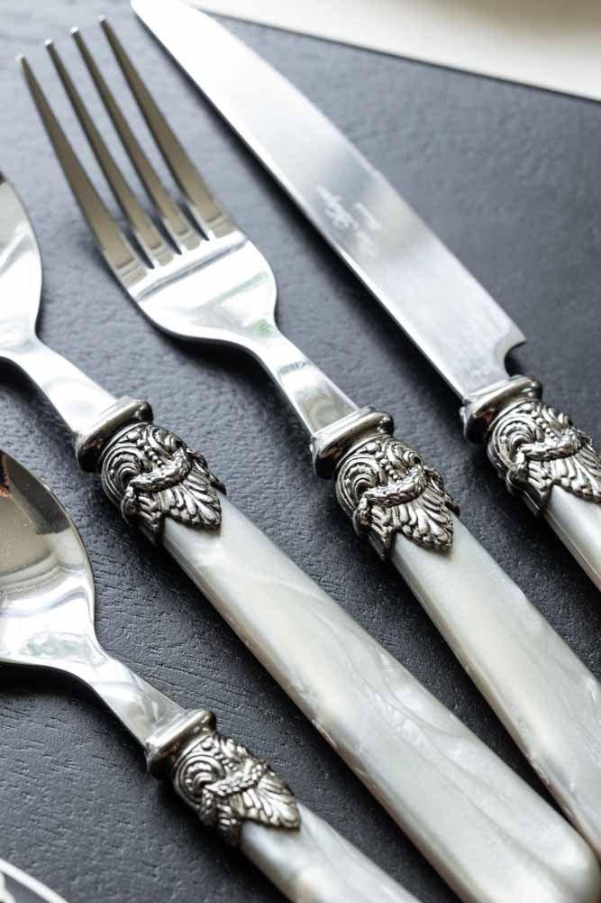 Antique Champagne Cutlery 4-Piece Set - Image 4