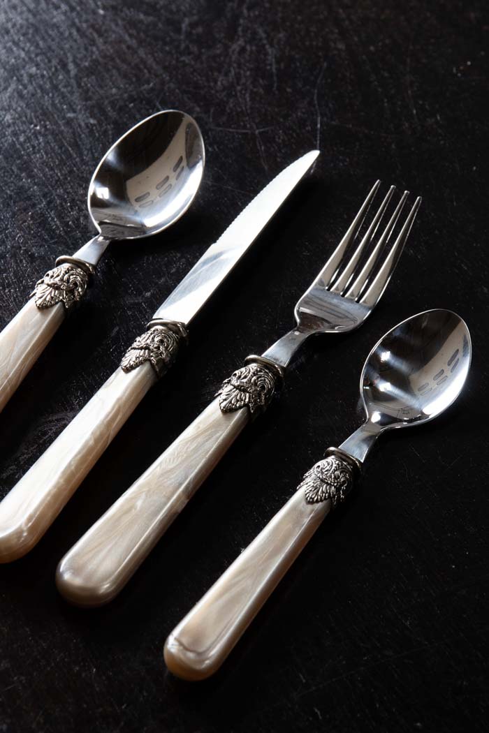 Antique Champagne Cutlery 4-Piece Set - Image 9