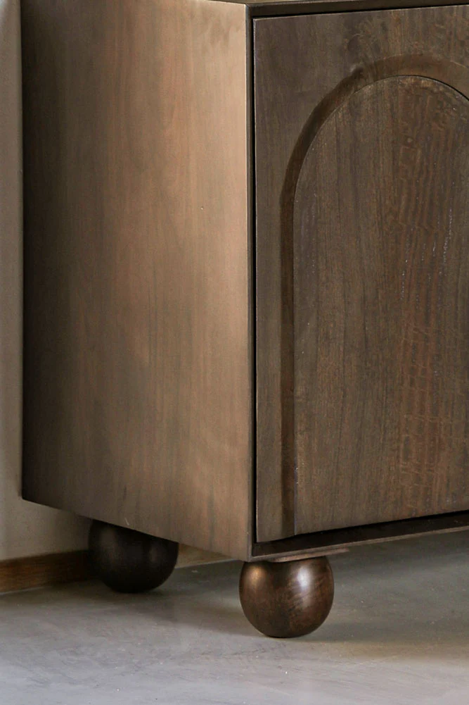 Arc Detail 2-Door Mango Sideboard - Image 2