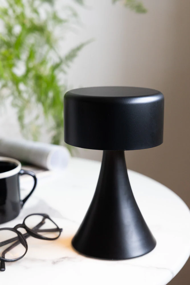 Battery-Powered Cordless Table Lamp In Black - Image 2