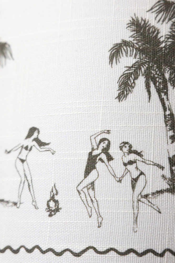 Beautiful Desert Island Lampshade - Image 7