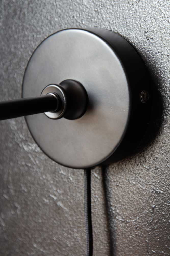 Beautiful Glass Plug In Wall Light - Image 10