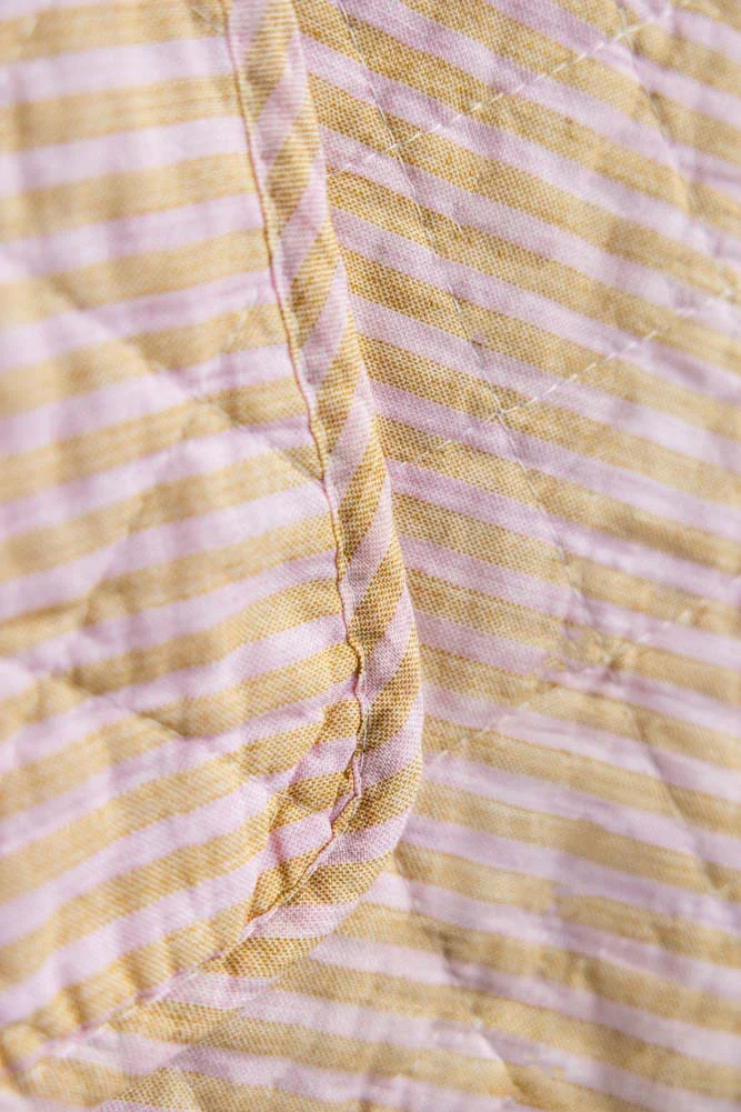 Beautiful Mustard & Pale Pink Stripe Cotton Quilt - Image 5