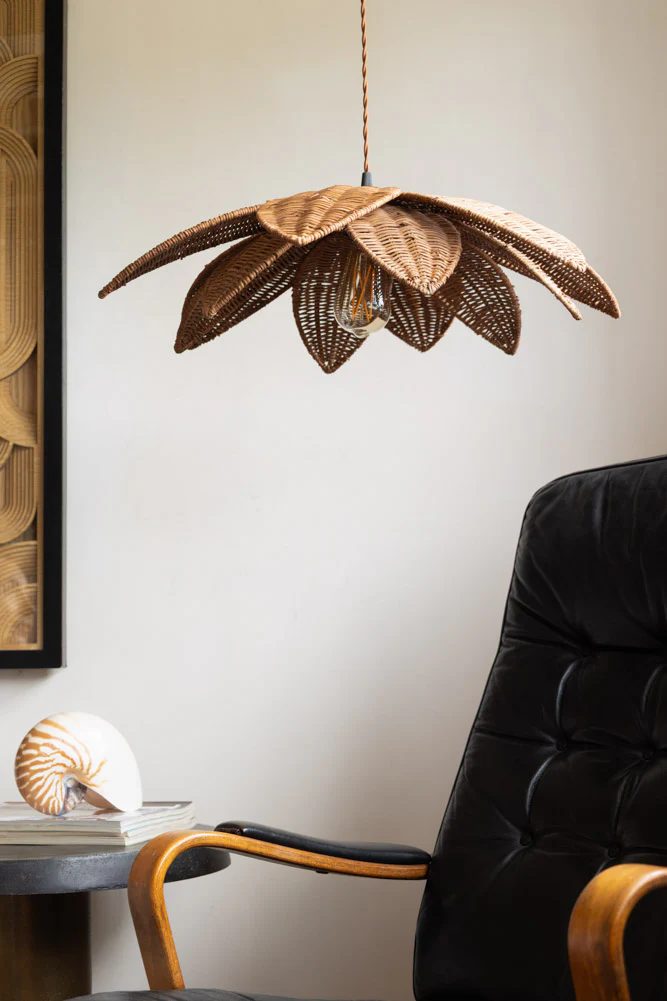 Beautiful Rattan Flower Easyfit Shade - Image 3