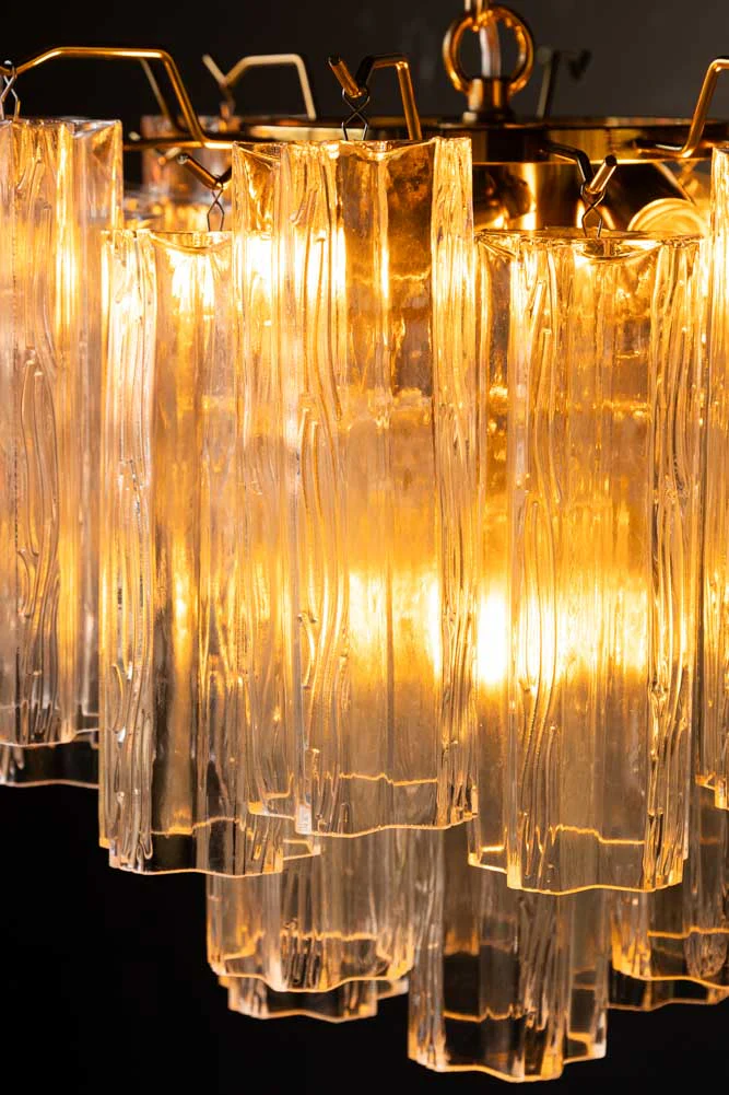 Beautiful Waved Glass Chandelier in Clear - Image 5