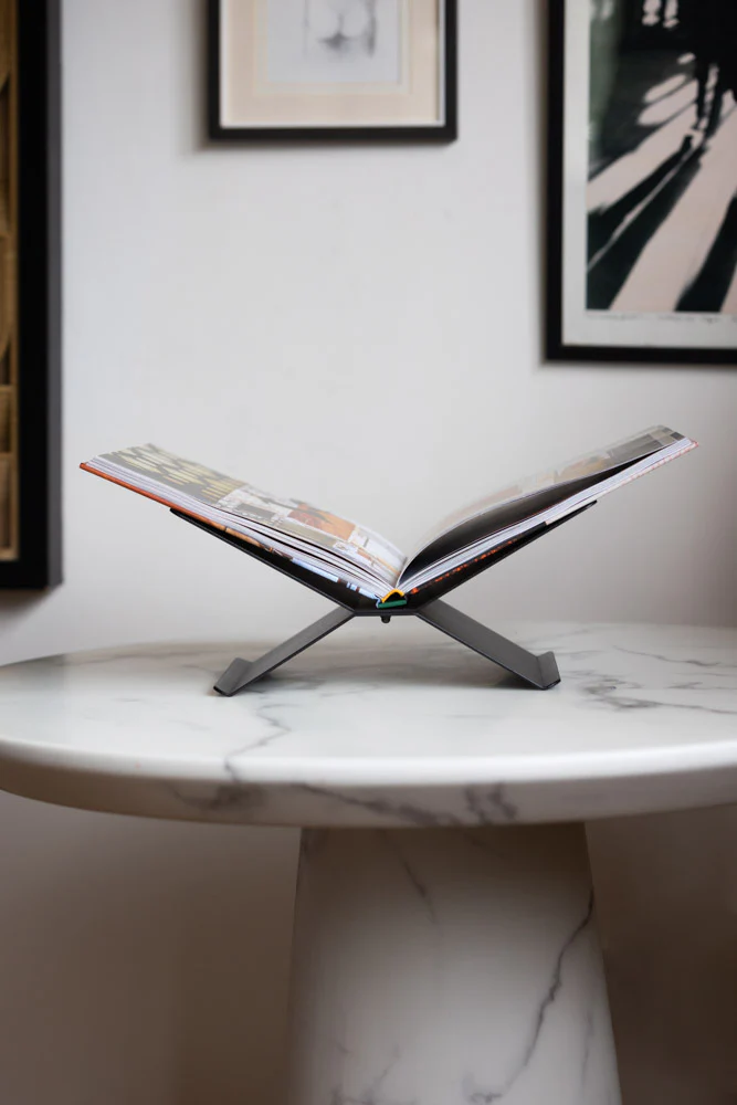 Black Metal Book Stand - Image 3