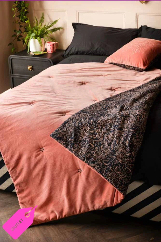 Black & Pink Velvet Tiger Reversible Quilt - SECONDS
