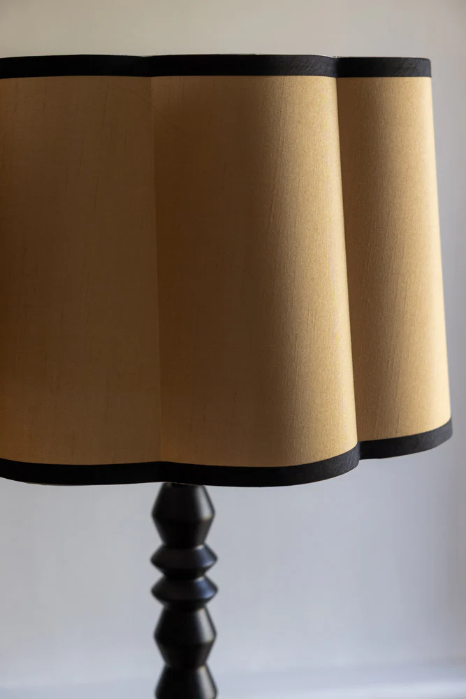 Black Spindle Floor Lamp With Scalloped Shade - Image 7