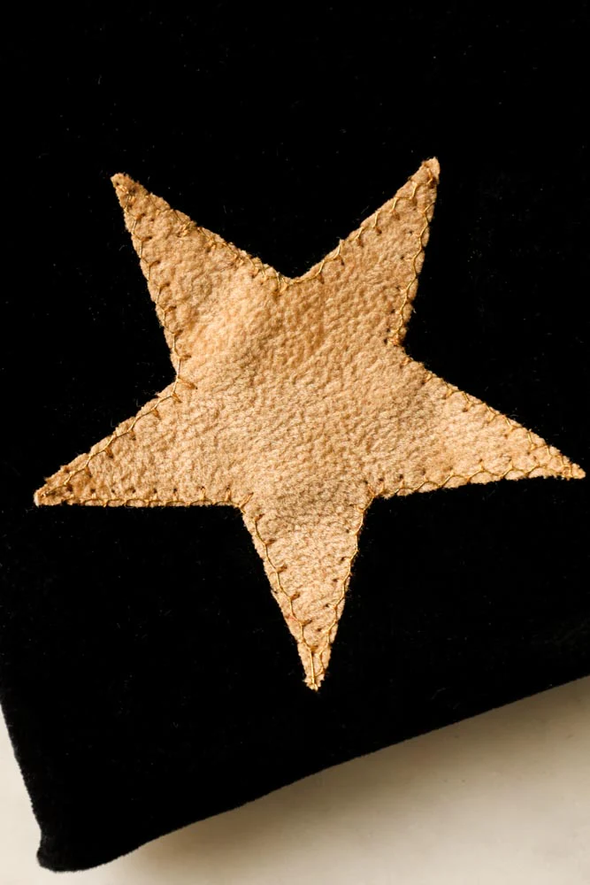 Black With Faux Tan Suede Treat Pouch - Image 4