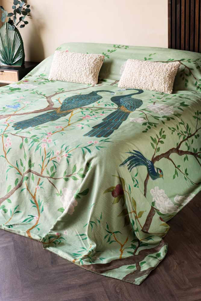 Cedomin Quilt Tapestry Throw In Mint - Image 3