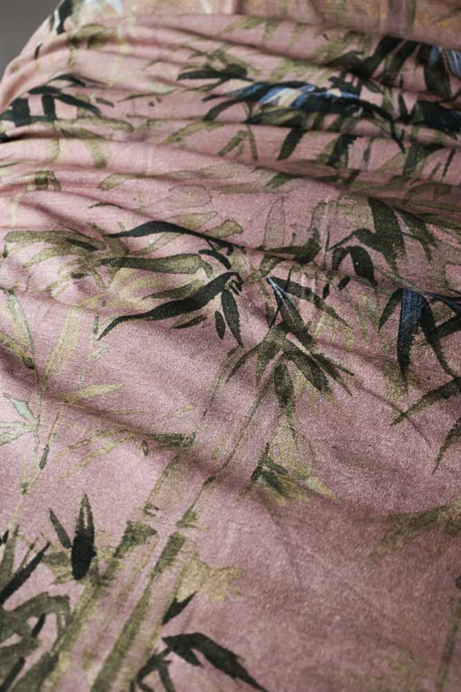 Cedomin Quilt Tapestry Throw In Rose - Image 5