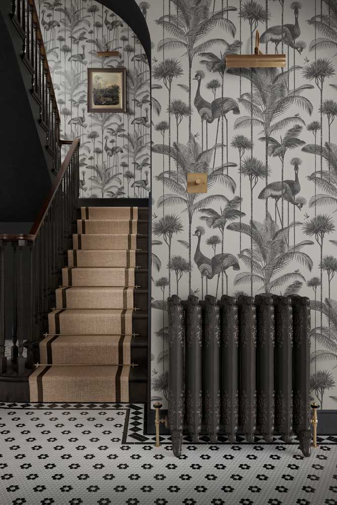 Divine Savages Crane Fonda Charcoal Wallpaper - Image 5
