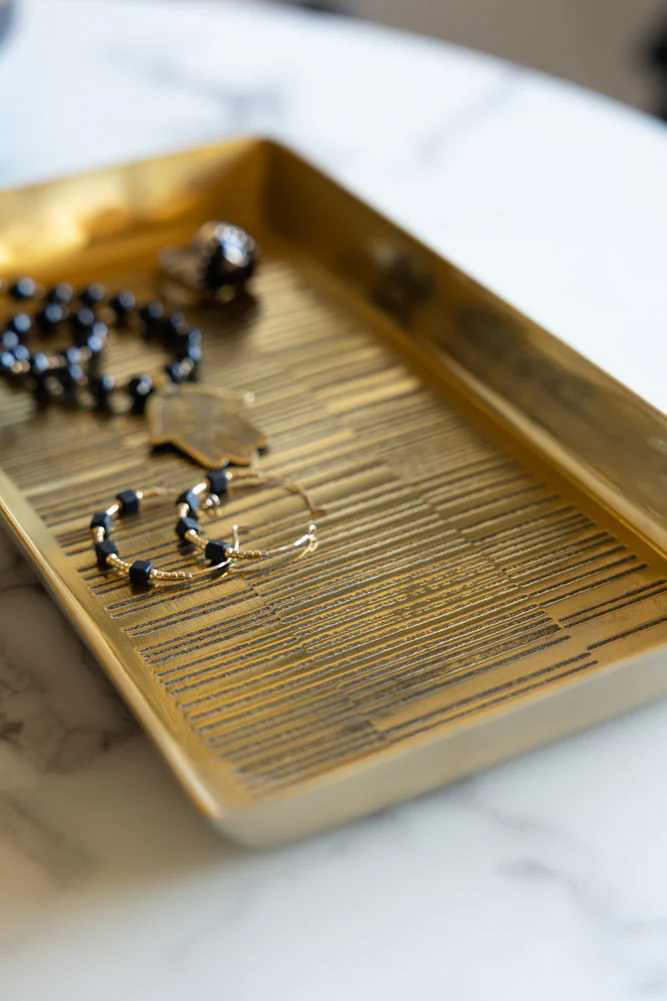 Fine Line Detail Gold Effect Trinket Tray - Image 2