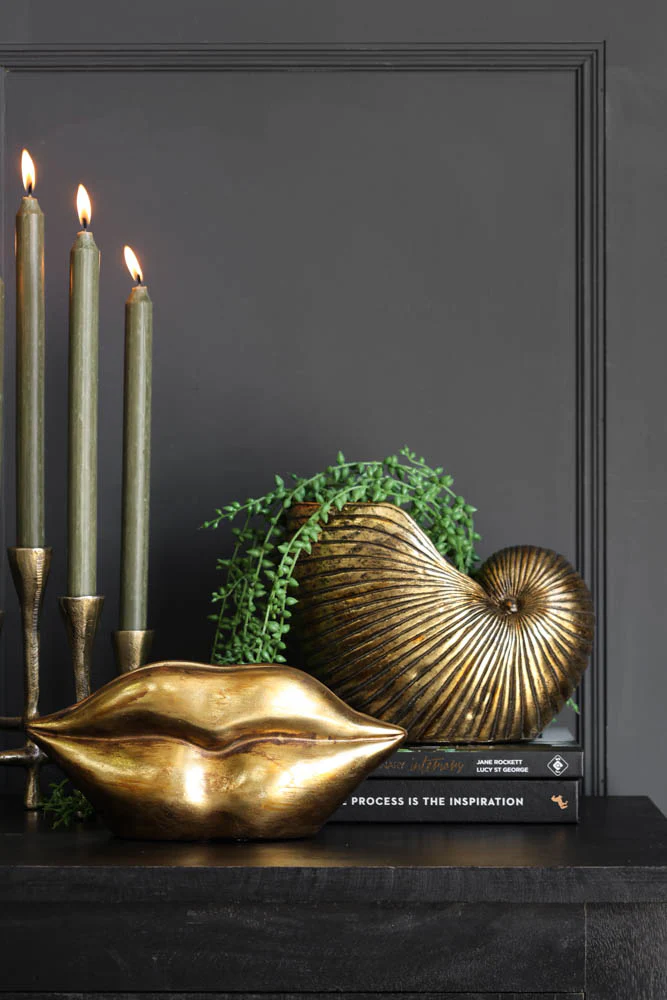 Gold Lips Short Stem Vase - Image 8