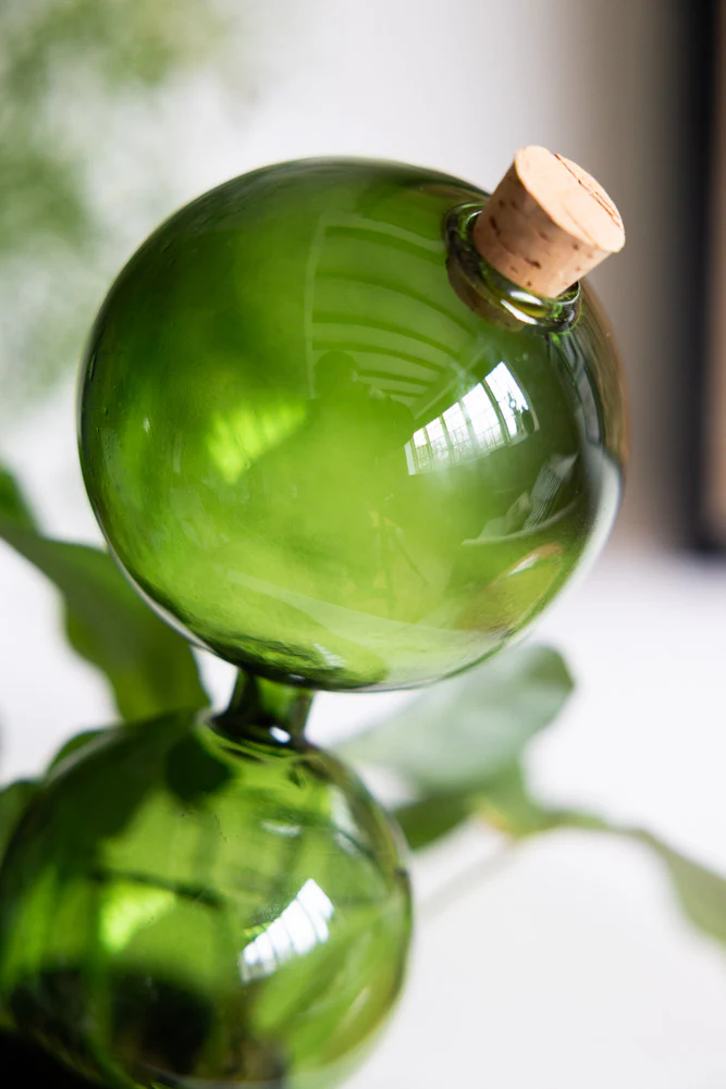 Green Glass Self-Watering Pipette - Image 4