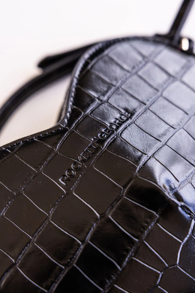 Heart Shaped Croc-Effect Cross Body Bag - Image 9