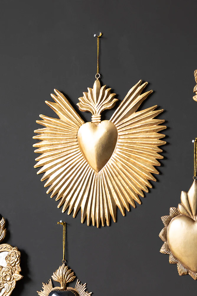 Large Milagro Antiqued-Style Heart Decoration - Image 3