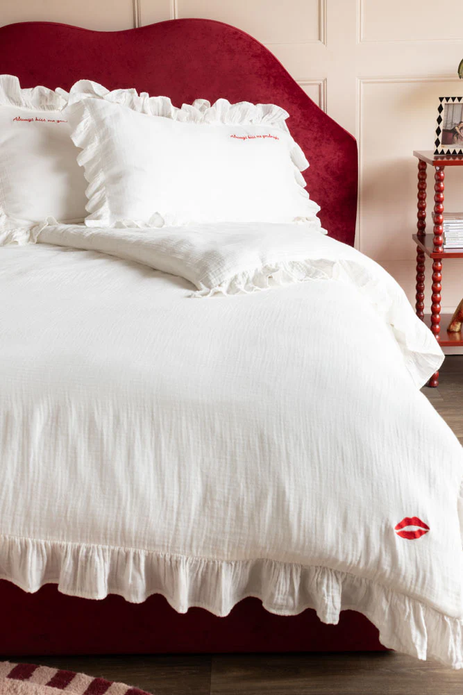 Love Note White Ruffled Bedding Set - Available In 4 Sizes - Image 2