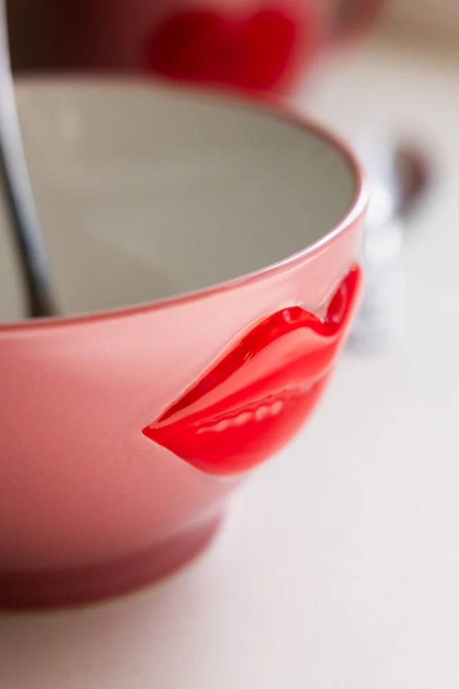 Luscious Red Lips Bowl - Image 4