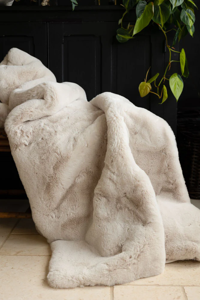 Natural Faux Fur Throw - Image 3