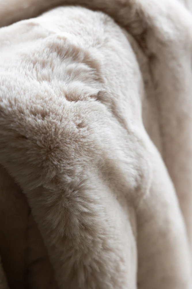 Natural Faux Fur Throw - Image 6