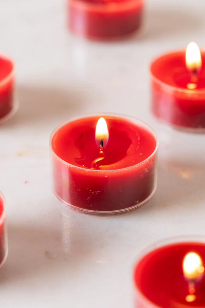 Pack of 20 Tealight Candles in Deep Red - Image 2