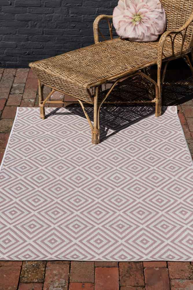 Pink Diamond Indoor/Outdoor Garden Rug - 3 Sizes Available - Image 3