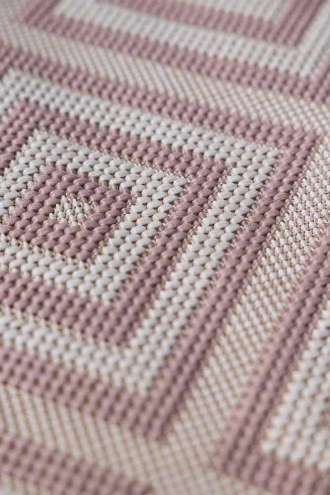 Pink Diamond Indoor/Outdoor Garden Rug - 3 Sizes Available - Image 6