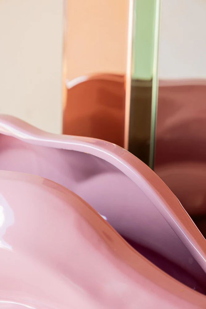 Pink Lips Indoor Planter - Image 7