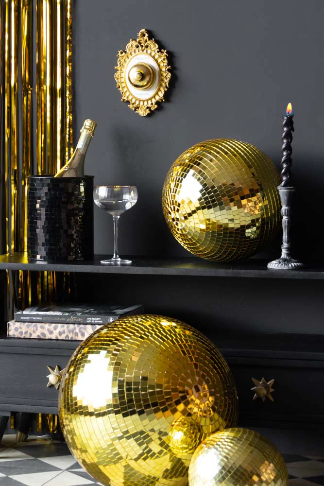 Press For Champagne Wall Ornament - Image 5