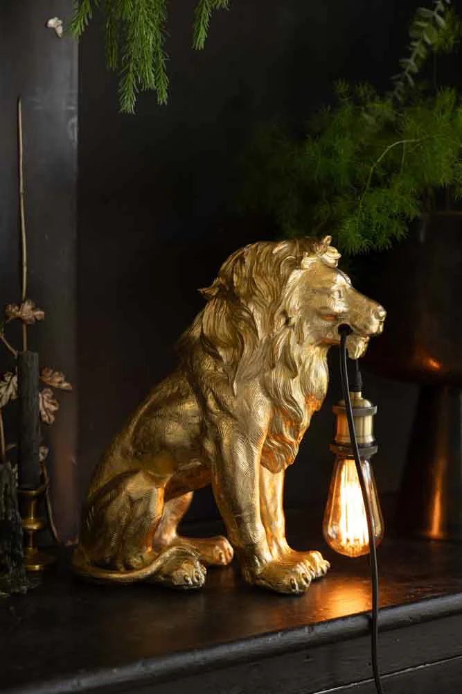 Quirky Gold Lion Lamp - Image 4