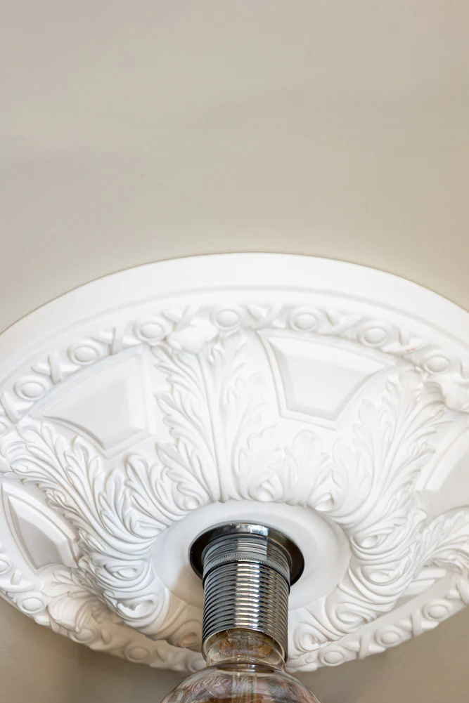 Ready-To-Paint Plaster Ceiling Rose Medium - SAMPLE - Image 4