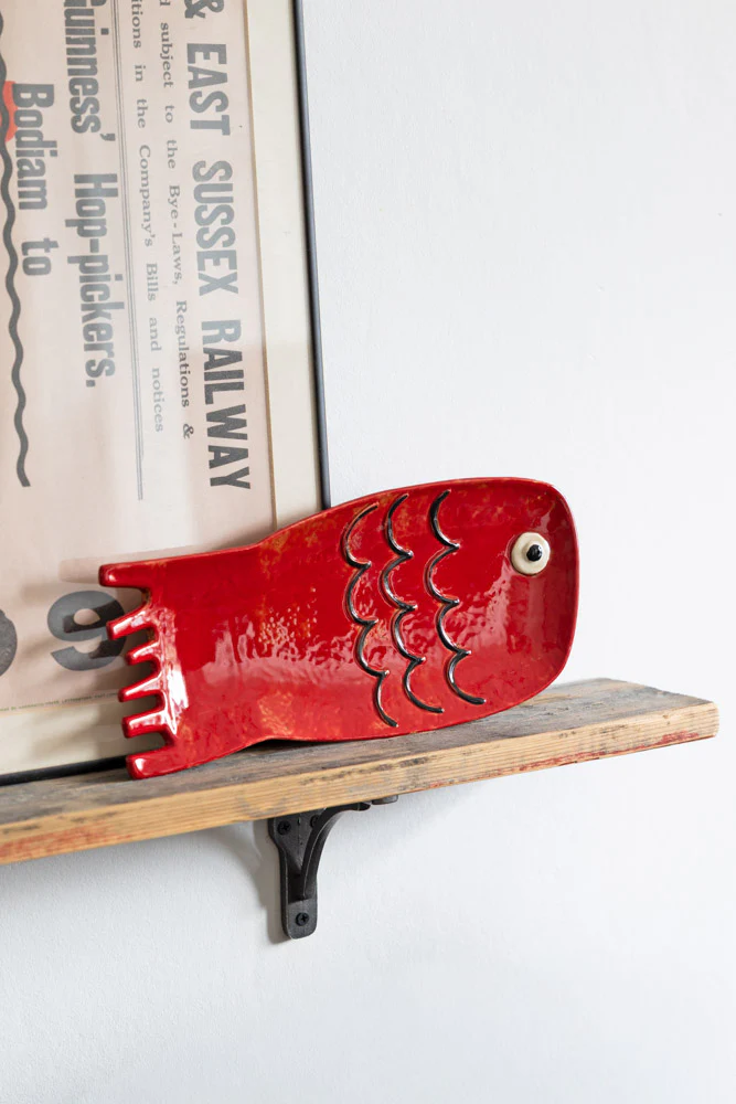 Red Fish Display Dish - Image 3