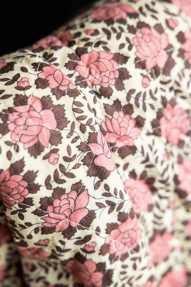 Rose Pink Floral Cotton Quilt - Image 2