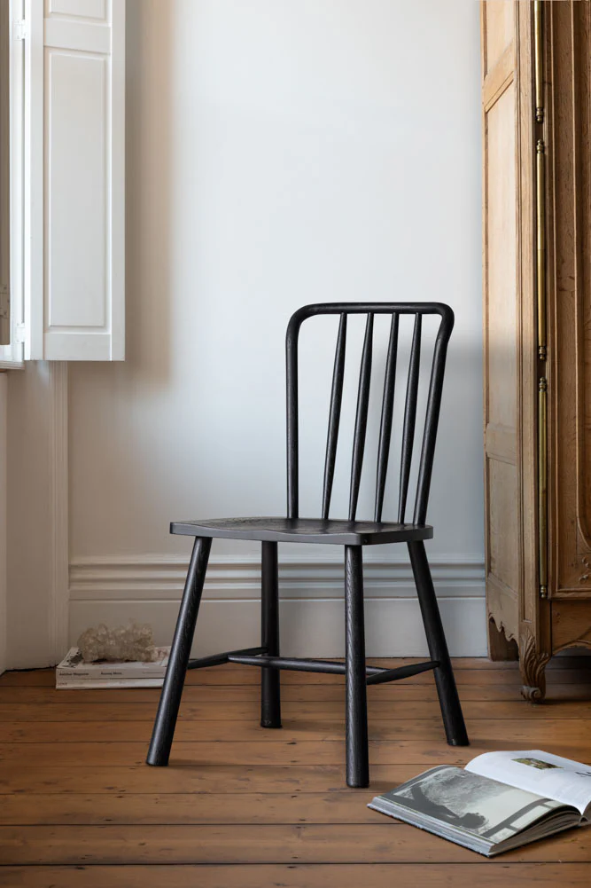 Set of 2 Classic Wooden Frame Dining Chairs - Image 3