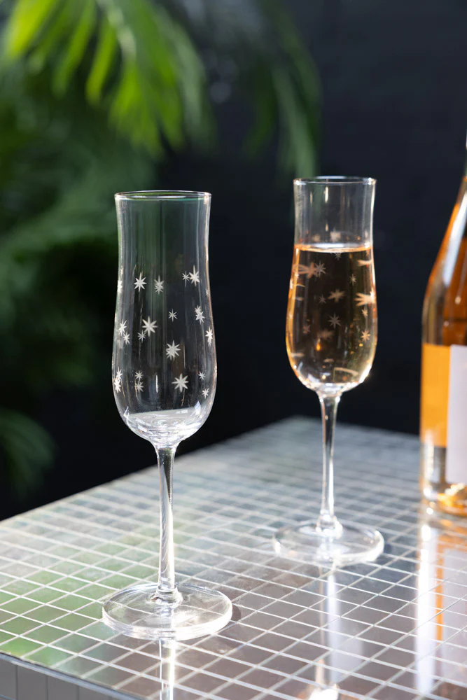 Set Of 2 Etched Star Champagne Flutes