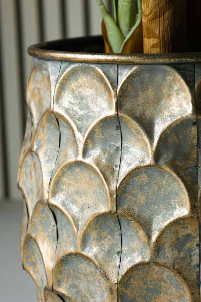 Set Of 2 Petal Effect Planters - Image 3