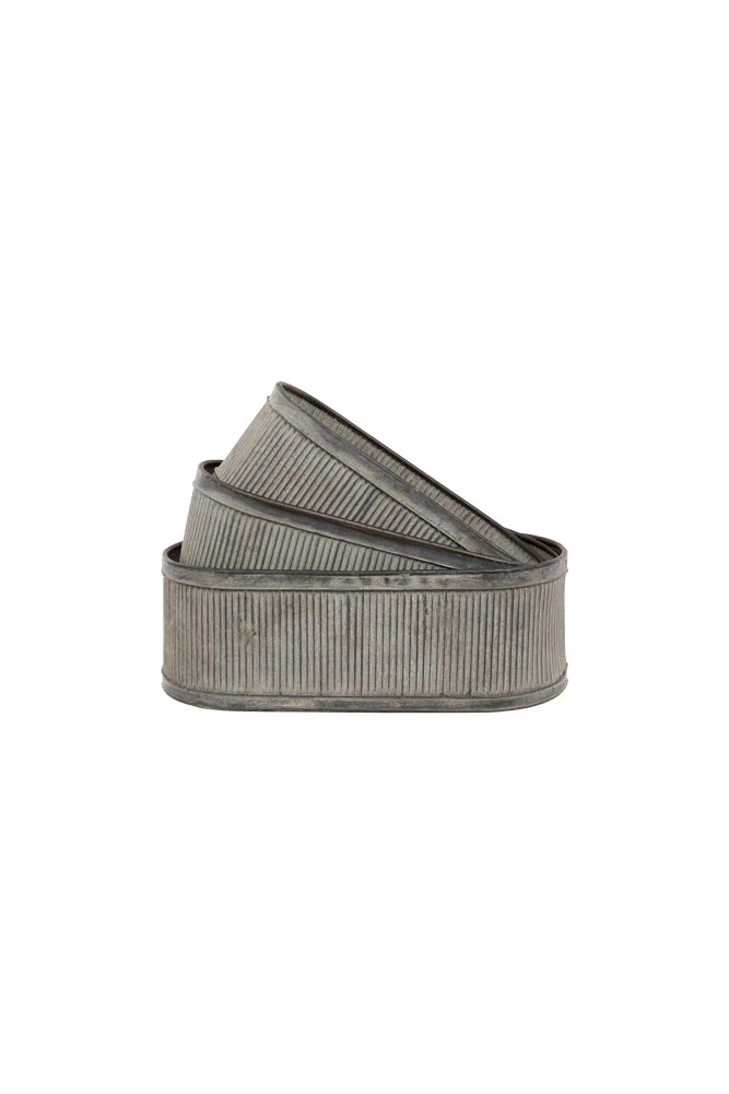 Set of 3 Antiqued Planters - Image 7