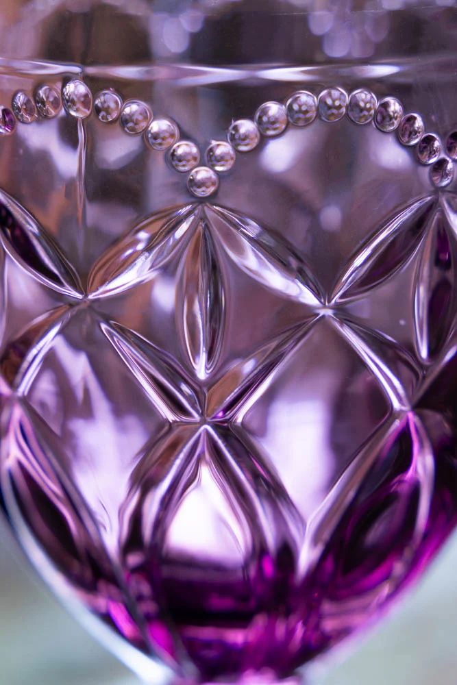 Set of 6 Colourful Vintage-Style Wine Glasses - Image 4