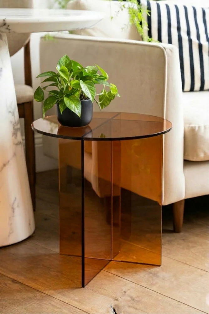 Seventies Amber Glass Side Table - Image 2