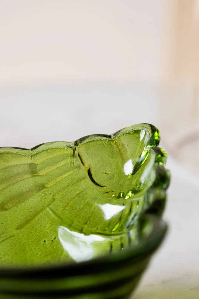 Shell Trinket Tray in Dark Green - Image 3
