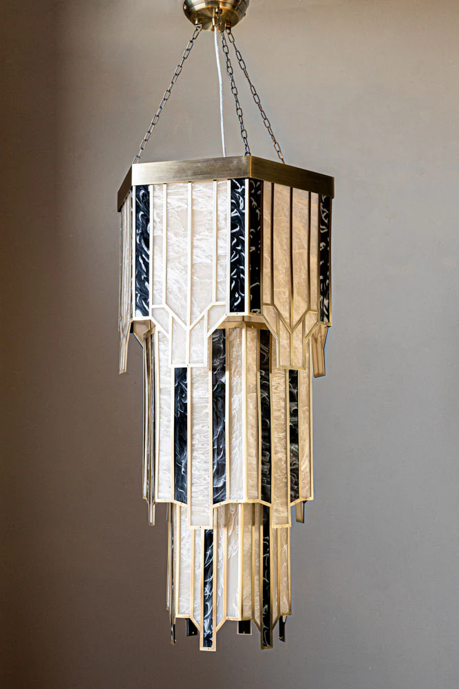 Stunning 3-Tier Marble-Effect Glass Chandelier - Image 3