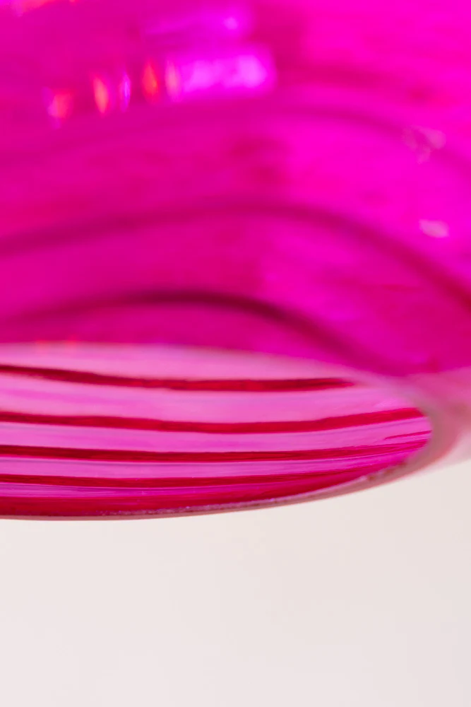 Swirled Glass Easyfit Ceiling Light Shade in Pink - Image 5