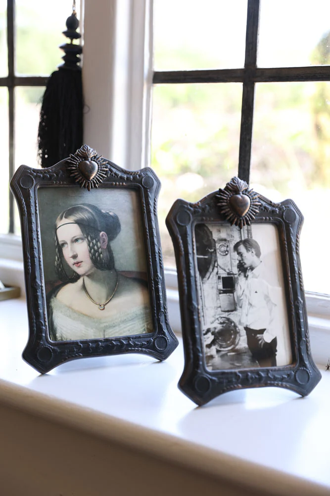 Traditional Milagro Photo Frame - Medium - Image 4
