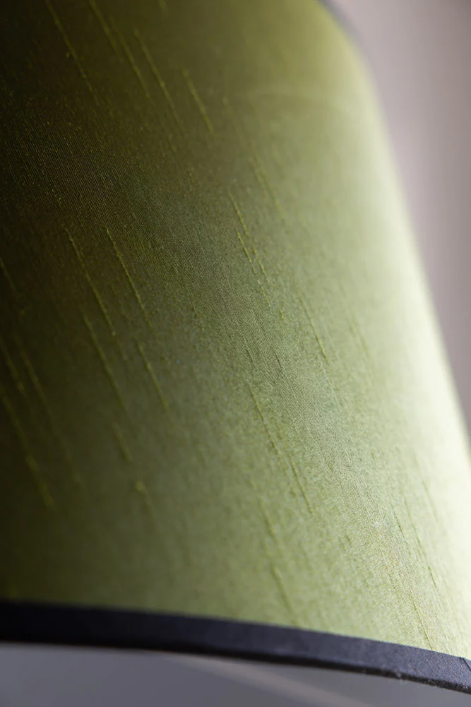 Vintage-Inspired Floor Lamp With Green Lampshade - Image 3